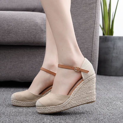 Women Bicolor Woven Wedge Heel Platform Sandals