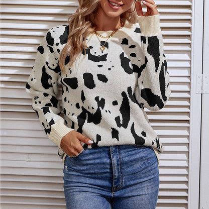 Ladies Sweaters Kniting Round Collar Pullover Bicolor Cows Printed Long Sleeve