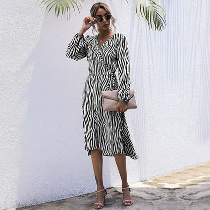 Women Striped V-neck Lace Mid-length Dress